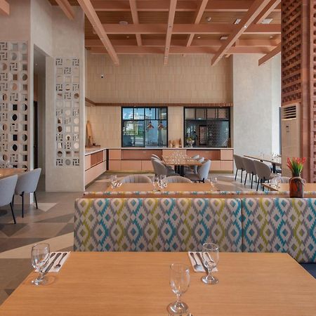 Citadines Roces Кесон-Сити Экстерьер фото