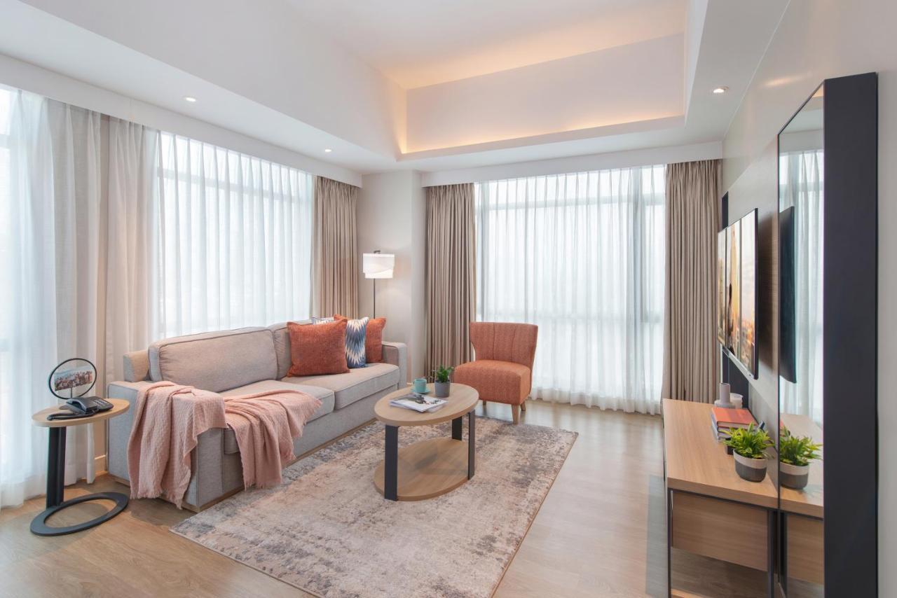 Citadines Roces Кесон-Сити Экстерьер фото