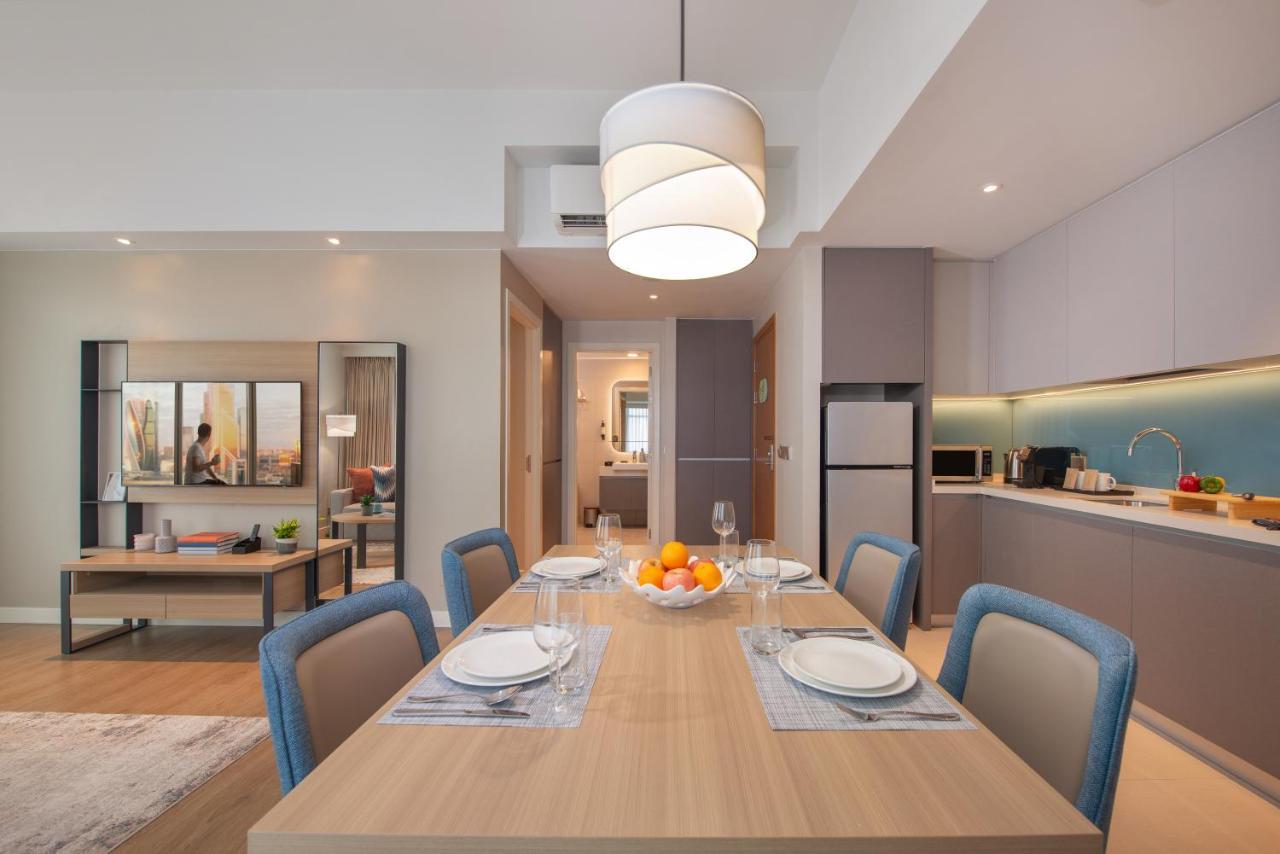 Citadines Roces Кесон-Сити Экстерьер фото